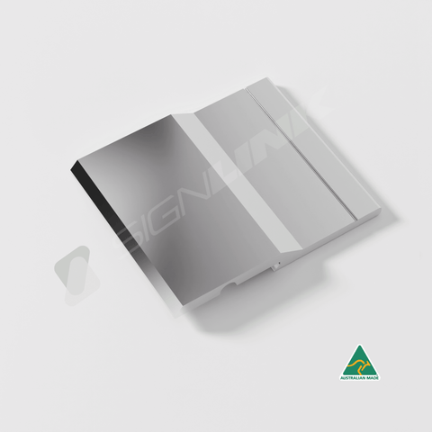 A single piece of aluminium heavy duty split batten